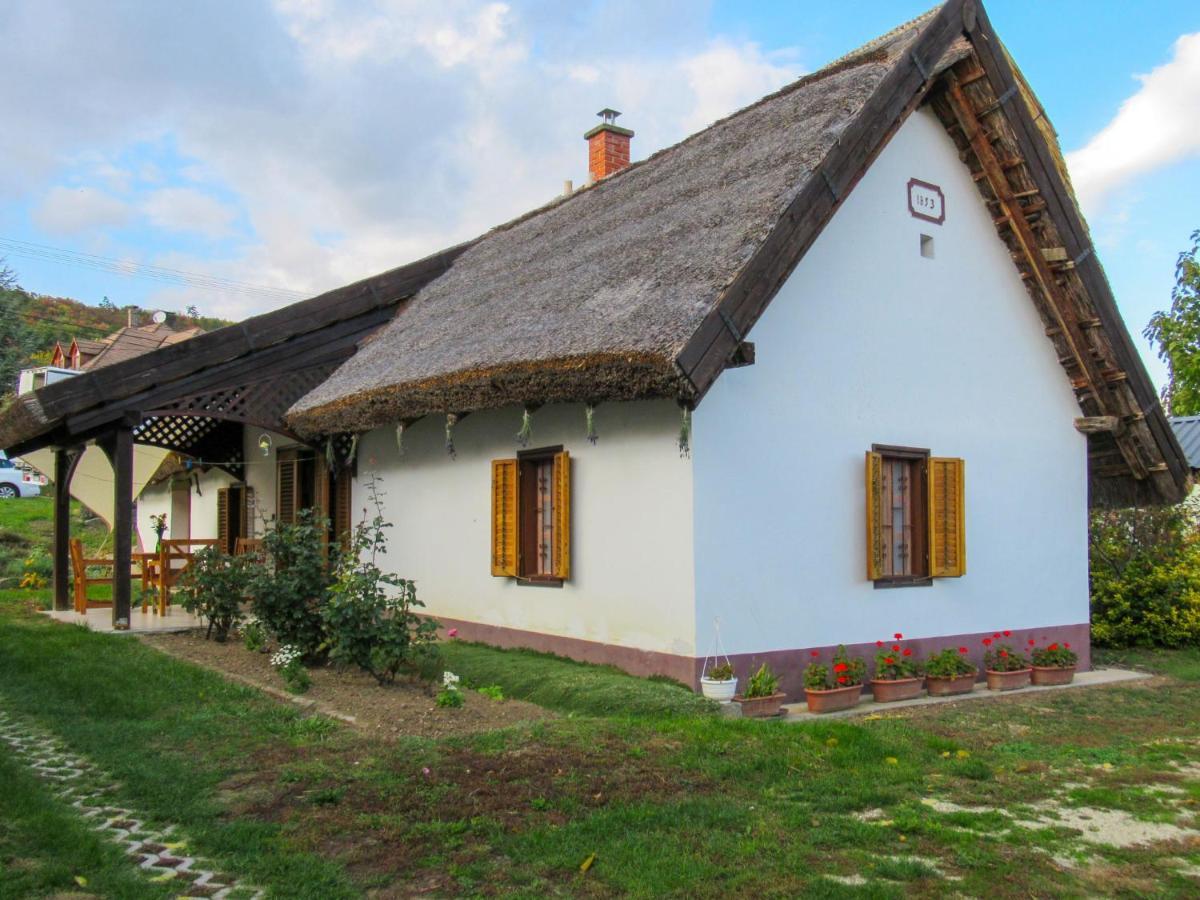 Holiday Home Szijarto - Bgk111 By Interhome Balatongyörök Εξωτερικό φωτογραφία